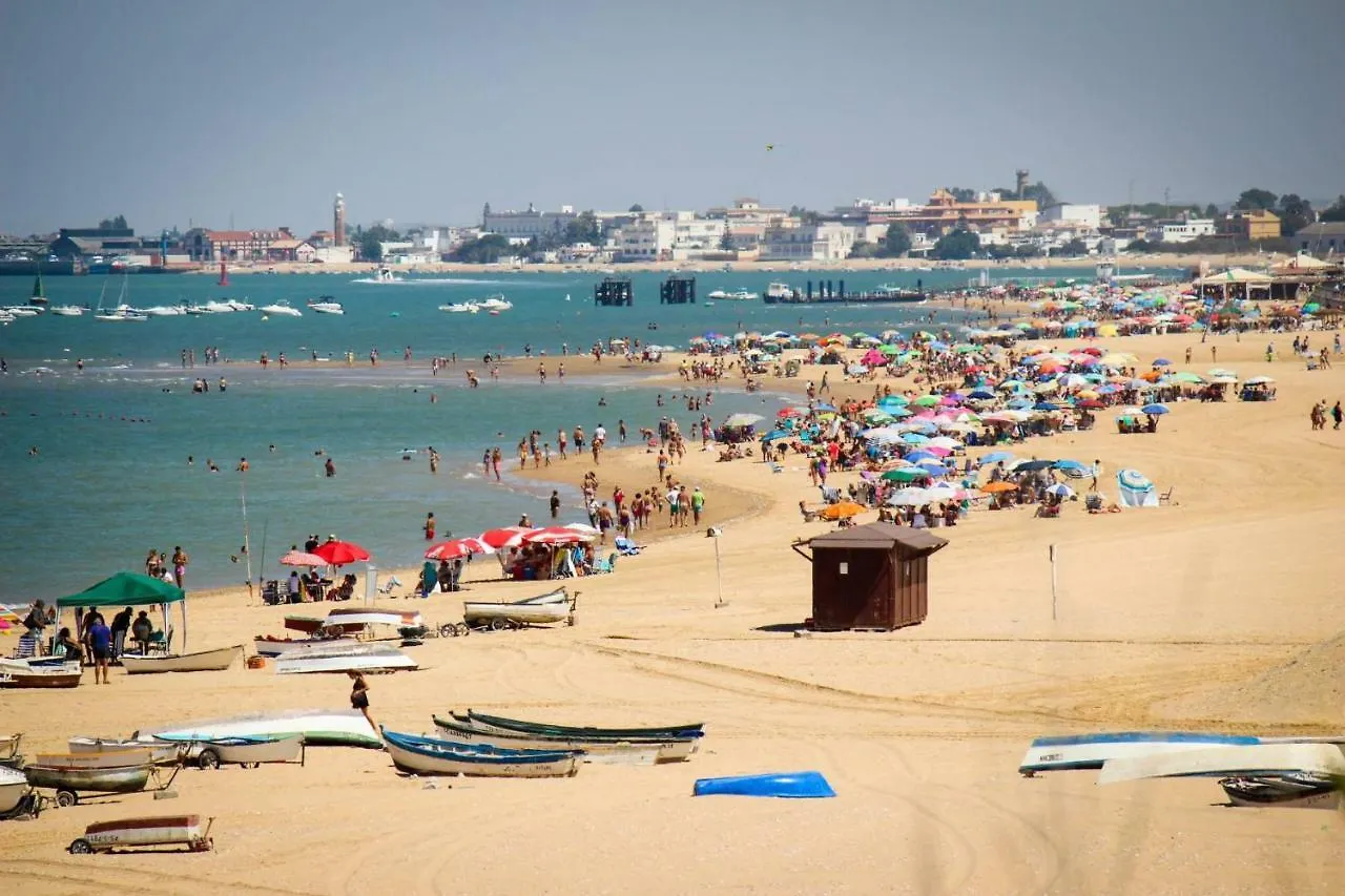 Playa De La Calzada Apartment Sanlucar de Barrameda Spain